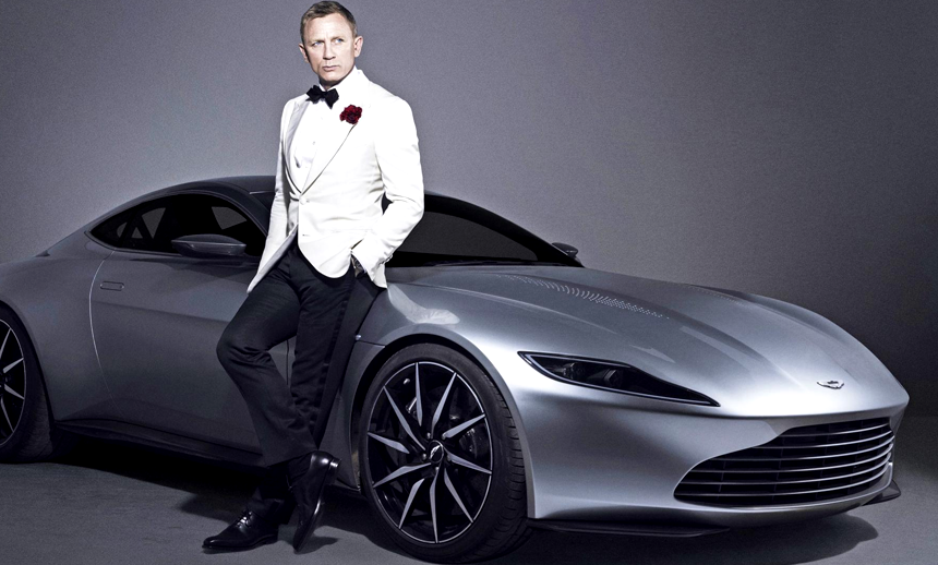 Daniel Craig Aston Martin