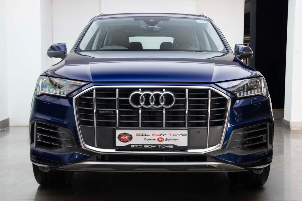 AUDI Q7 Technology 55 TFSI