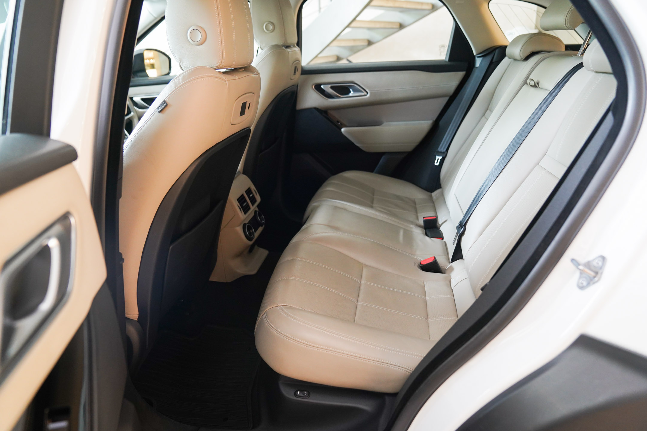 RANGE ROVER VELAR P250 R DYNAMIC S