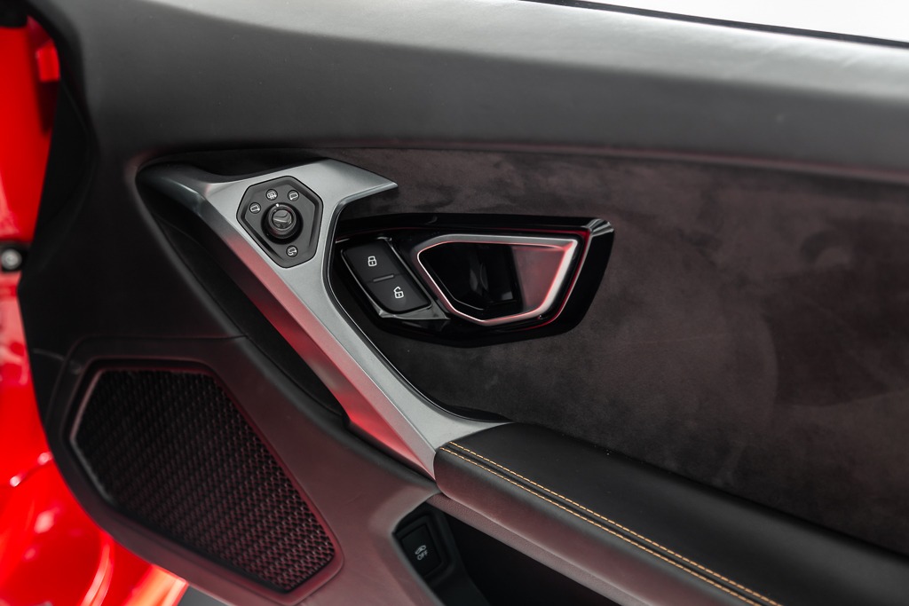 2014 Lamborghini Huracan LP 610-4