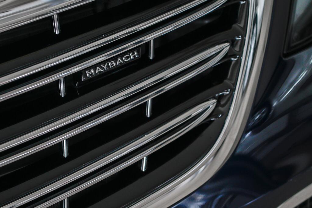 MERCEDES MAYBACH S560