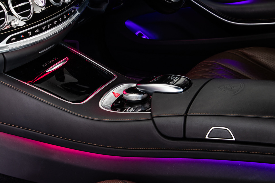 Mercedes Maybach S560