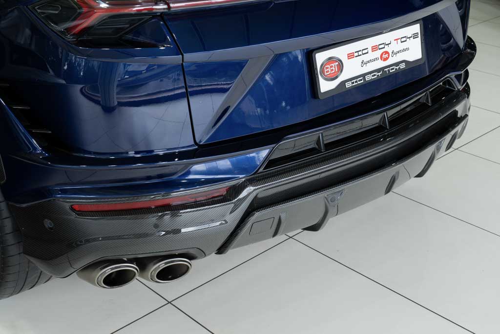 LAMBORGHINI URUS PERFORMANTE