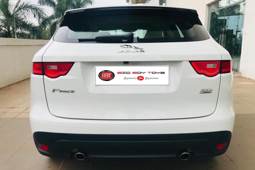 Jaguar F-PACE "Prestige"