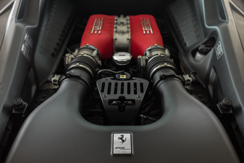 Ferrari 458 Italia Engine