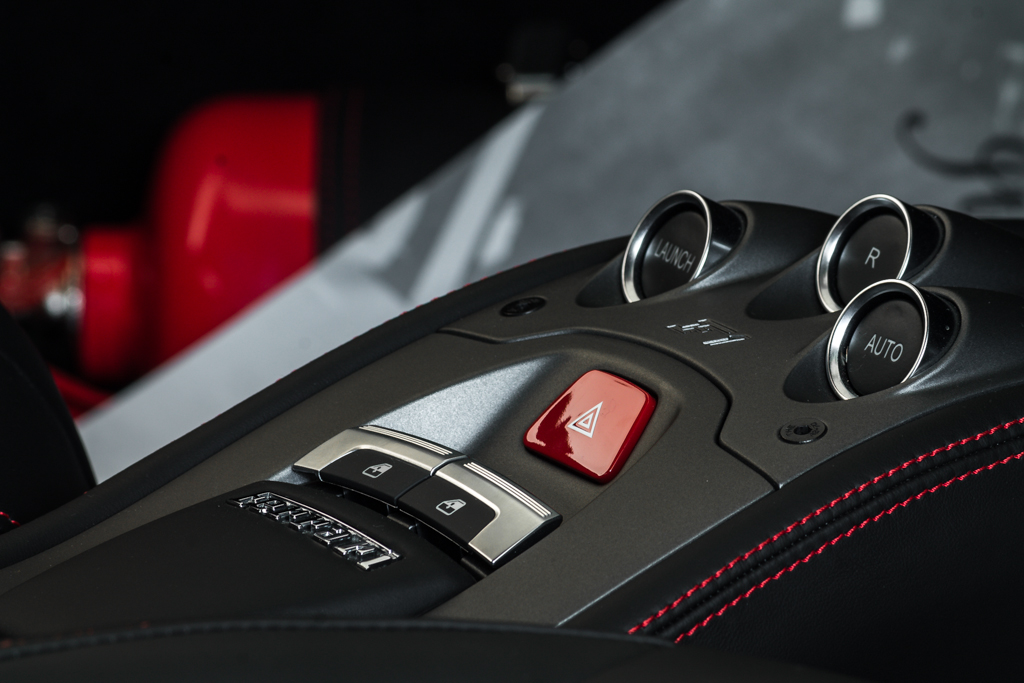 Ferrari 458 Italia Centre console