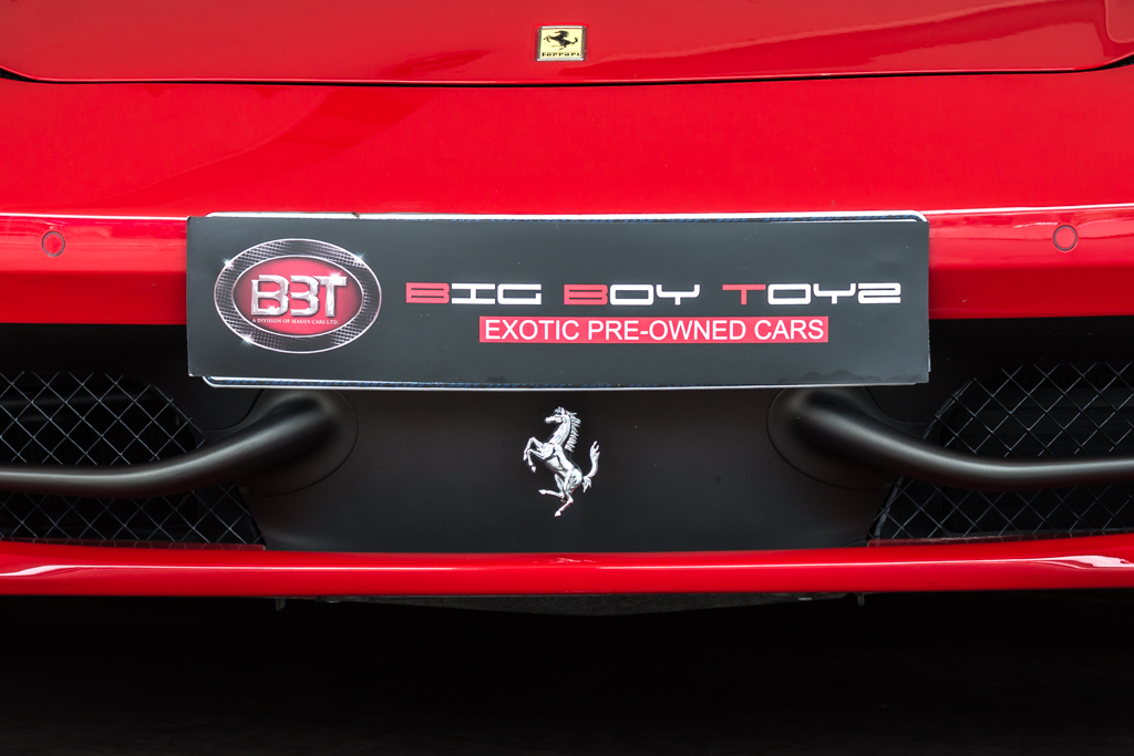 Ferrari 458 Italia Model and badging 1