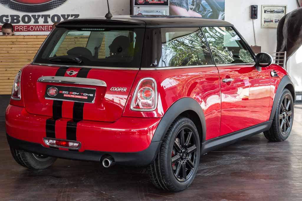 Mini Cooper Countryman S Rear right side
