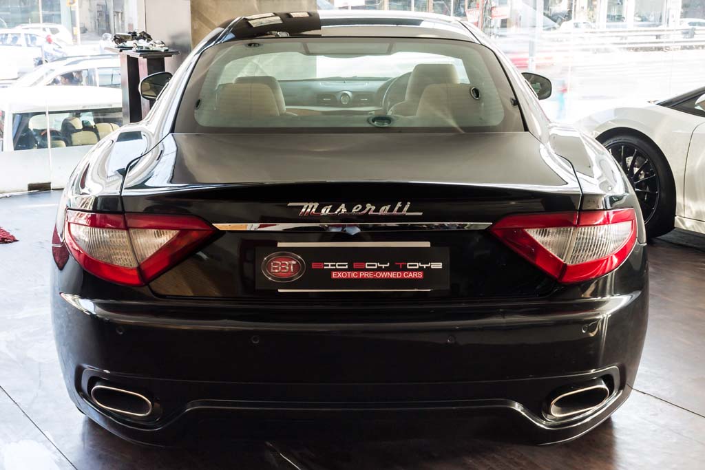 Maserati GranTurismoS rear view 1