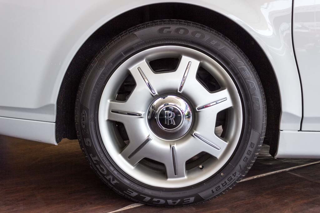 Rolls Royce Phantom wheel