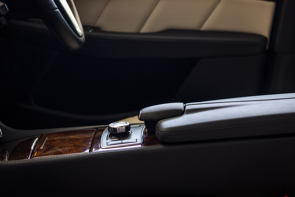 Mercedes-Benz CLS356 door contols