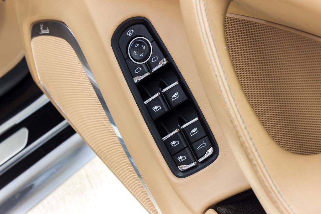 Porsche Panamera 4S window adjustment control