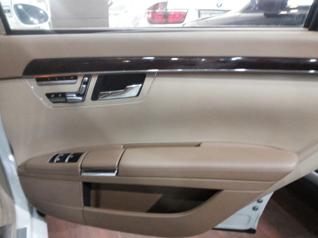 Mercedes-Benz S320 CDI Door right side