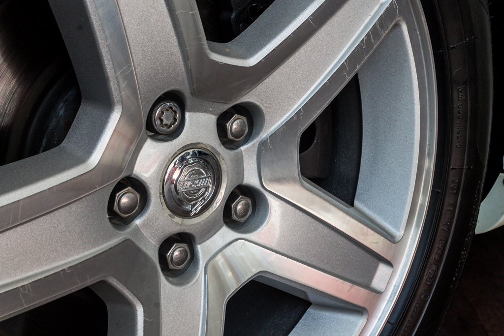 Chrysler 300C Wheel 2