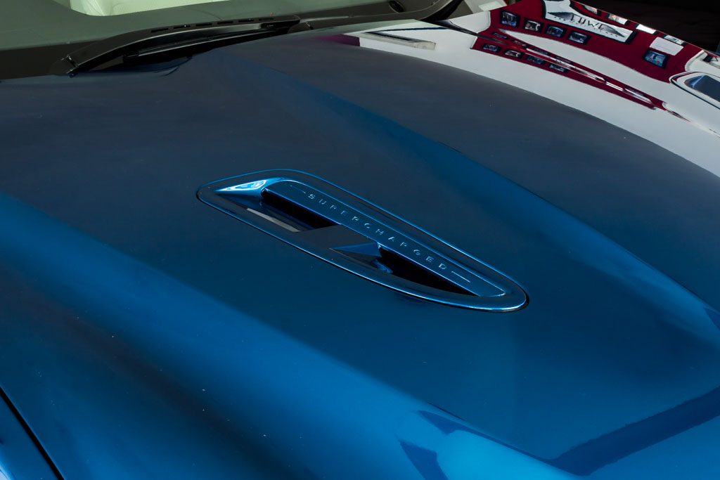 Jaguar XFR model and badging