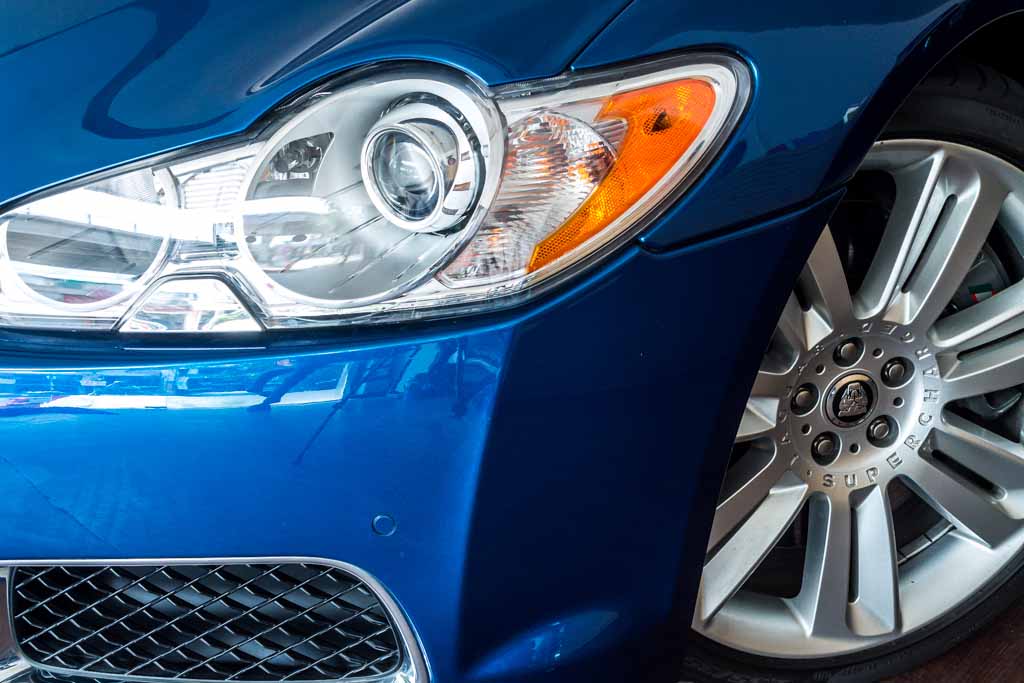 Jaguar XFR headlight 1