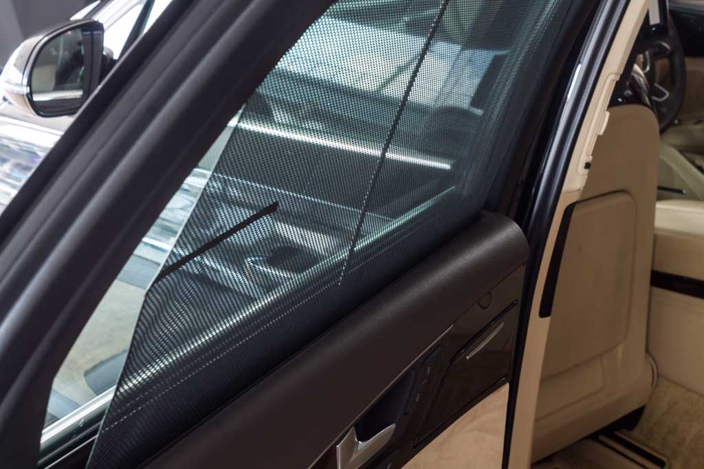 Audi A8 L window
