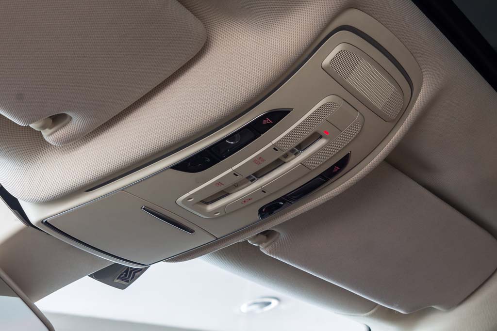 Audi A8 L adjustment control1