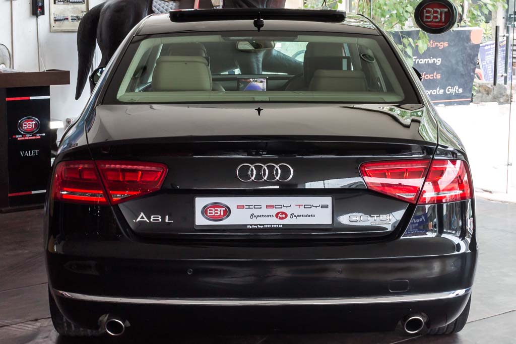 Audi A8 L rear view