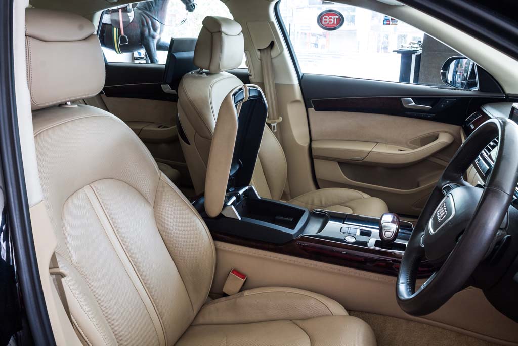 Audi A8 L window adjustment control
