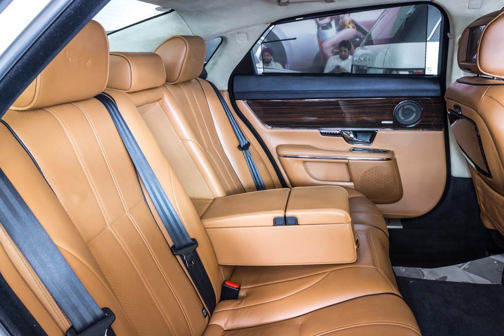 Jaguar XLJ rear seats