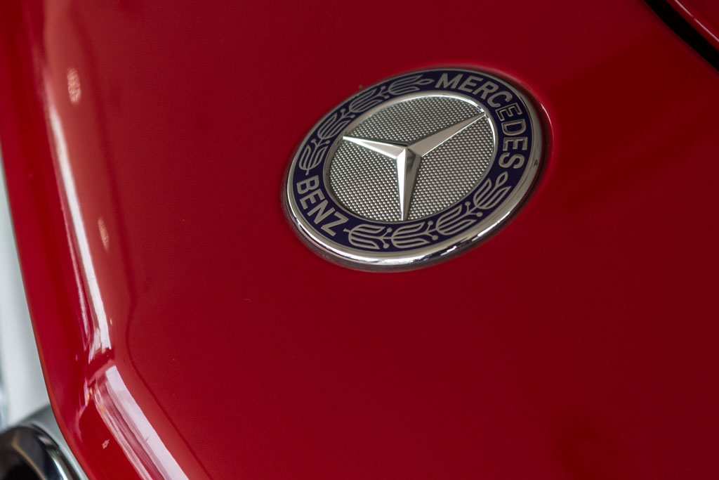 Mercedes-Benz SLK 350 model and badging