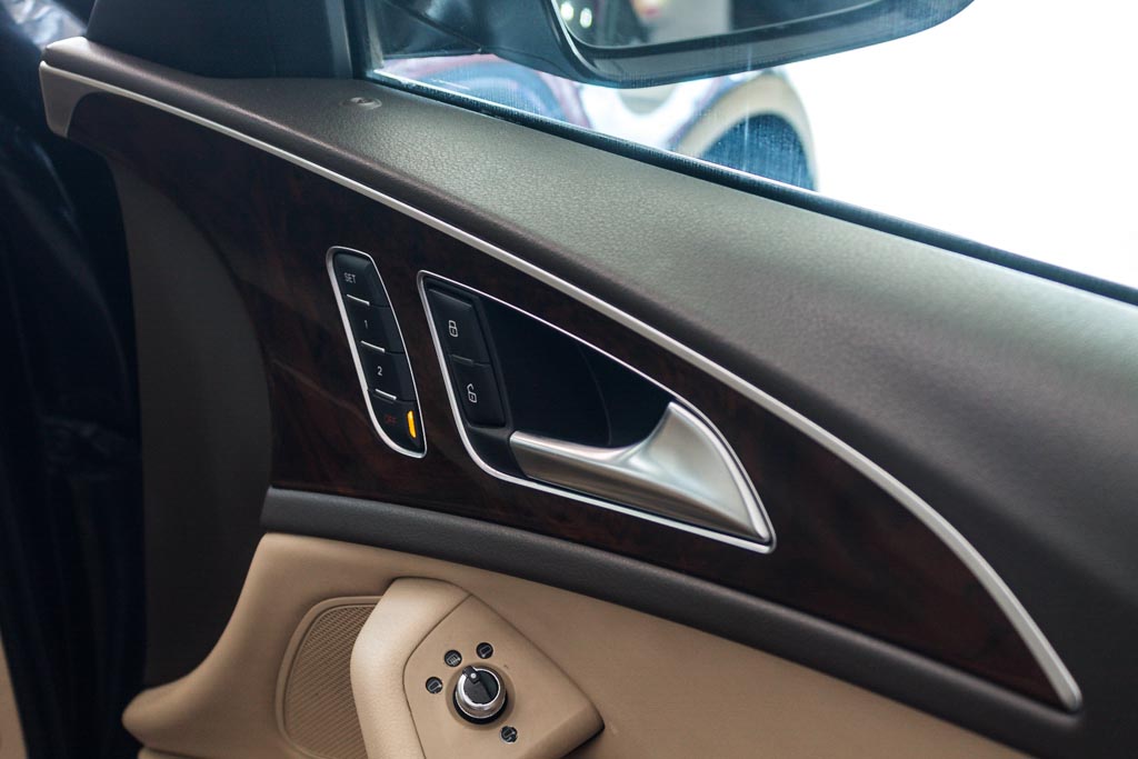 Audi A6 1window adjustment control