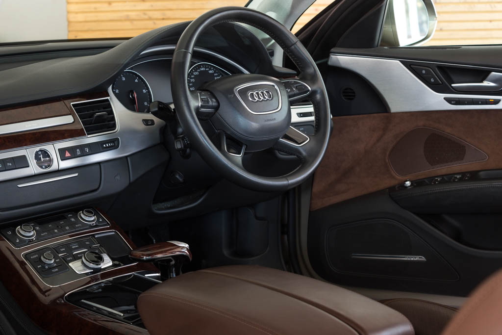 Audi A8 L dashboard