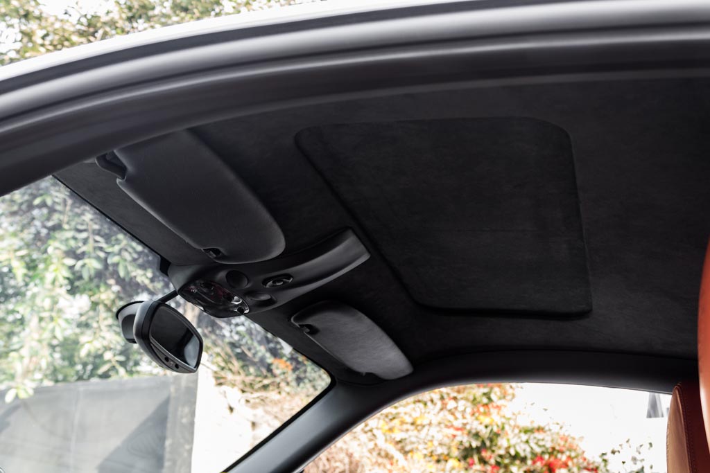 Porsche 911 Carrera S sunroof