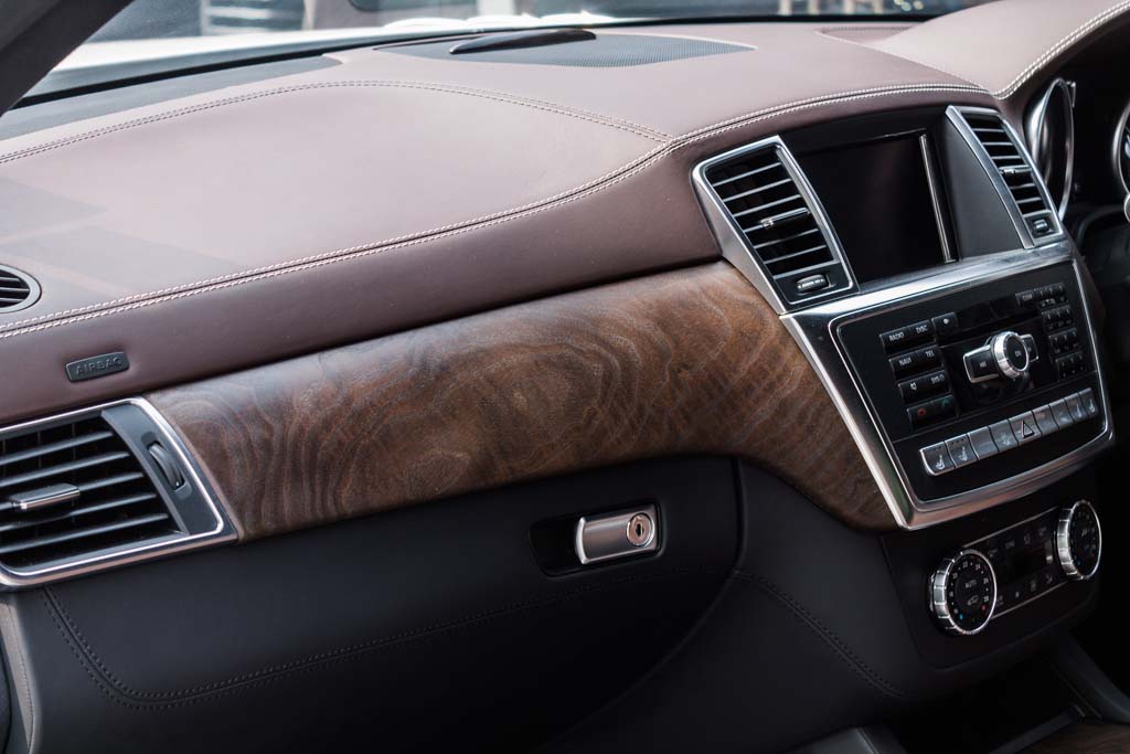 Mercedes-Benz GL 63 AMG dashboard
