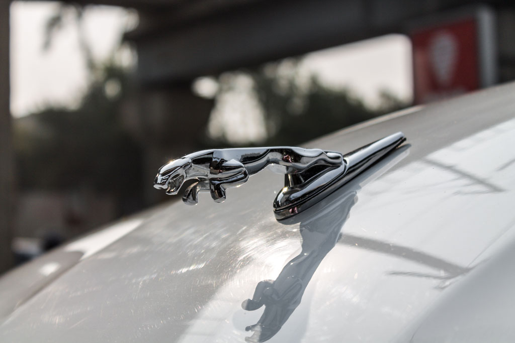 Jaguar XF model and badging