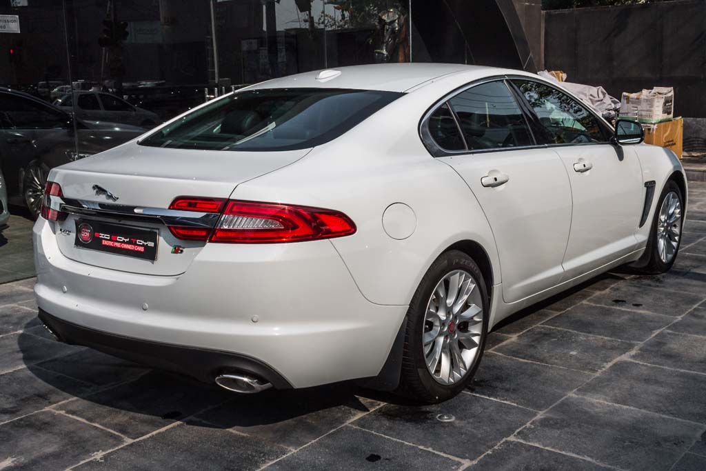 Jaguar XF rear right view