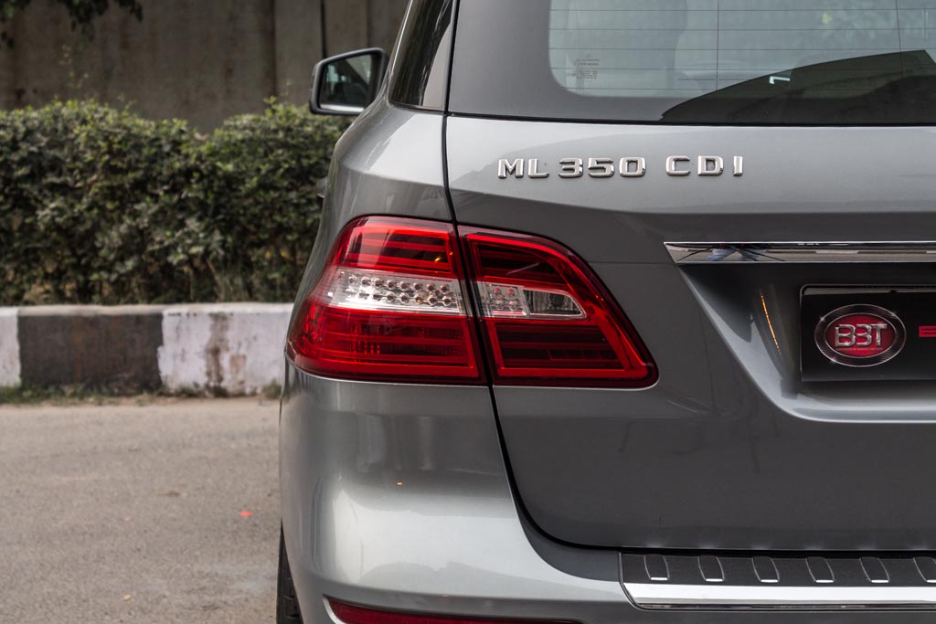 Mercedes-Benz ML350 CDI 4Matic taillight