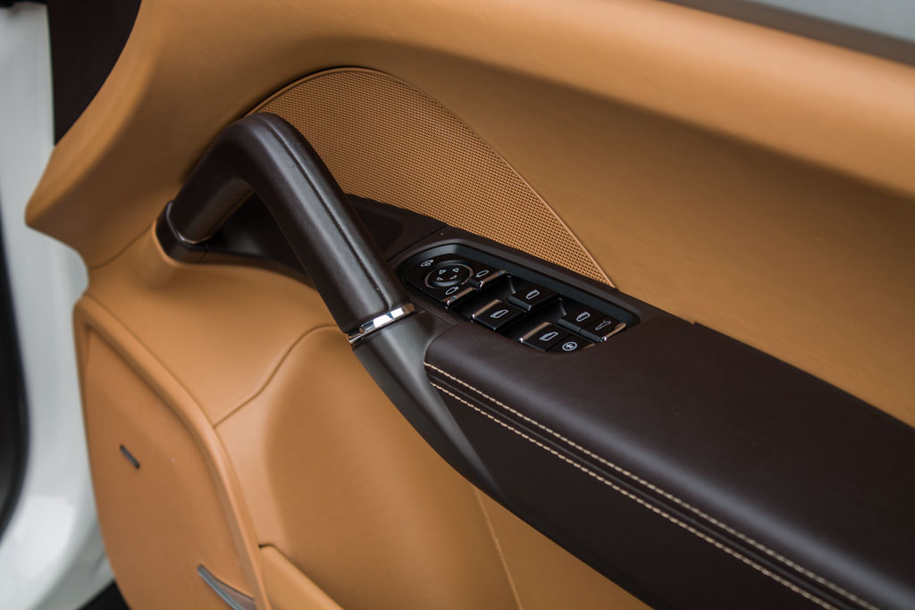 Porsche Cayenne Turbo window adjustment controls