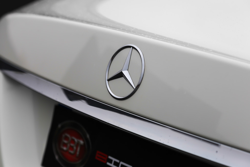 Mercedes-Benz CLS 350 model and badging 2