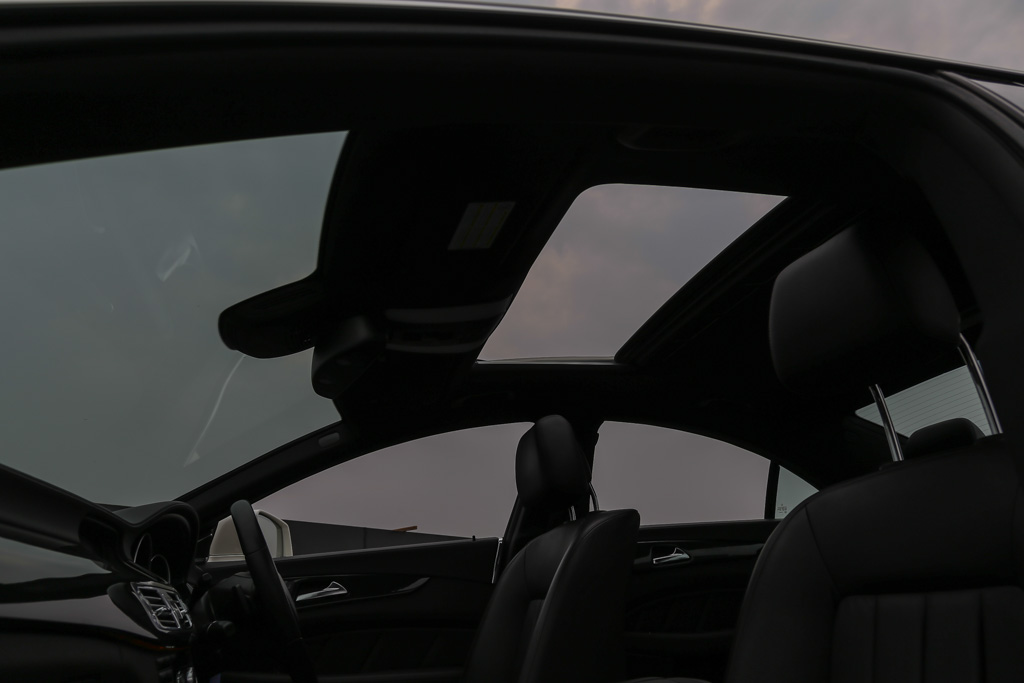 Mercedes-Benz CLS 350 sunroof 2