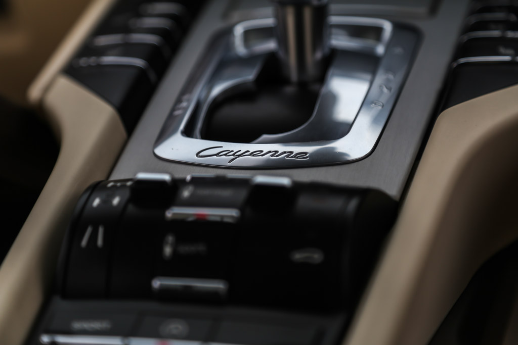 Porsche Cayenne Turbo model and badging 2