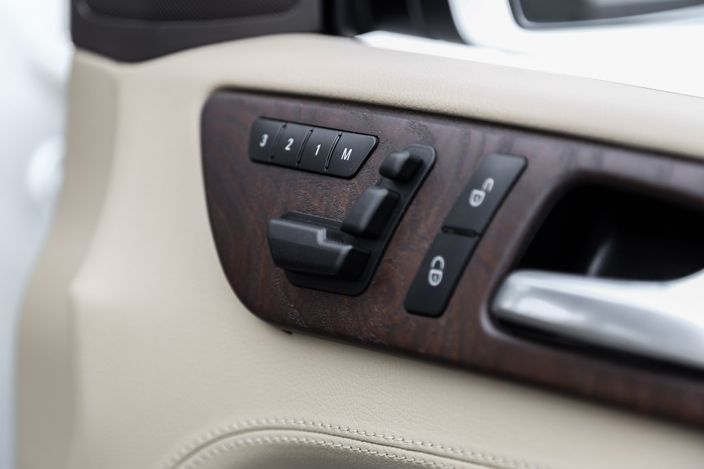 Mercedes-Benz GL350 CDI door lock