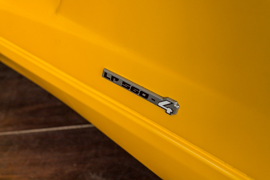 Lamborghini Gallardo LP 560-13 model and badging