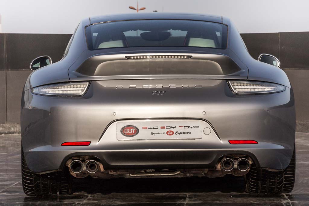 Porsche 911 Carrera S rear view