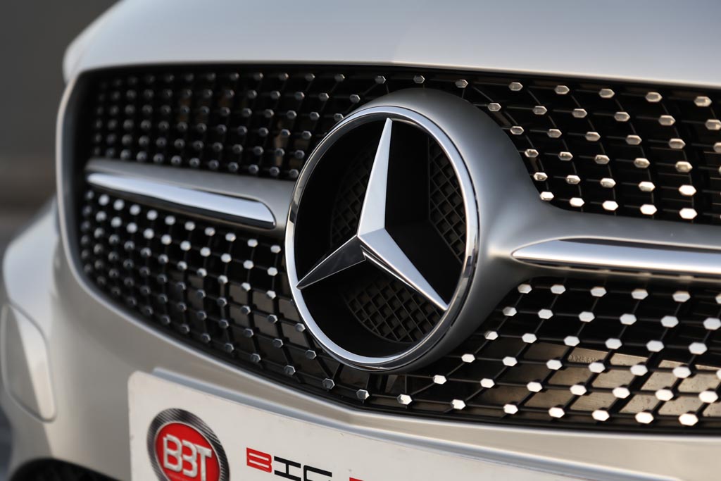 Mercedes-Benz A180 CDI grille