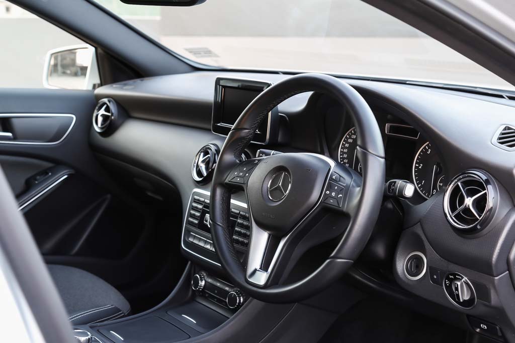 Mercedes-Benz A180 CDI dashboard