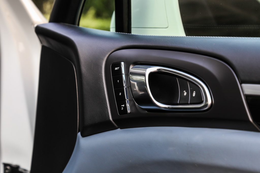 Porsche Cayenne Diesel door opener