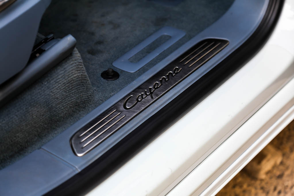 Porsche Cayenne Diesel model and badging 3