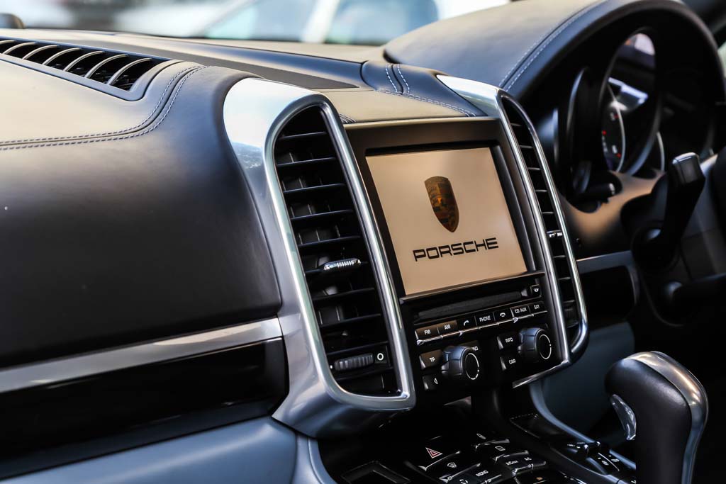 Porsche Cayenne Diesel navigation system