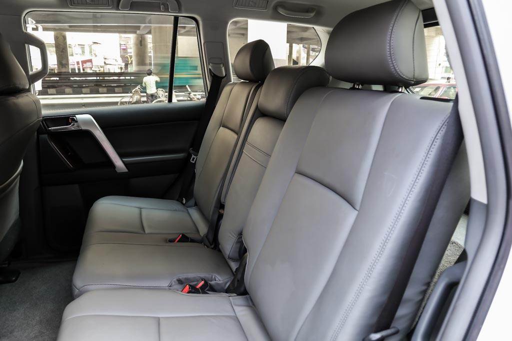 Toyota LandCruiser Prado VXL door view of rear seats 2