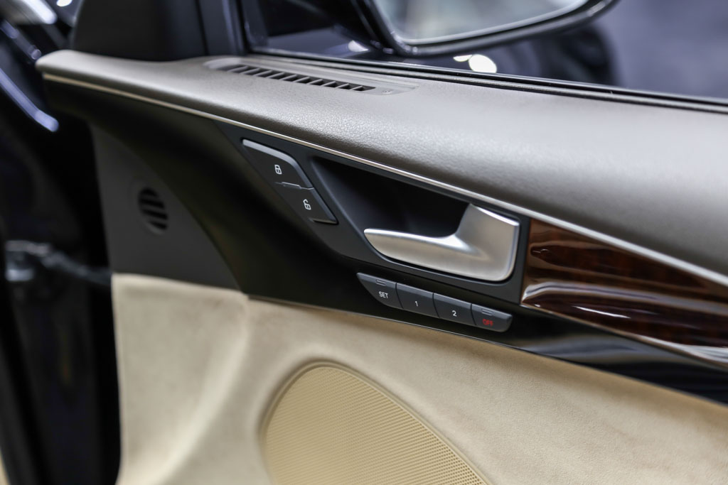 Audi A8 L door opener