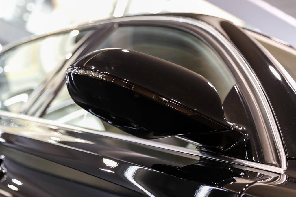 Audi A8 L side mirror