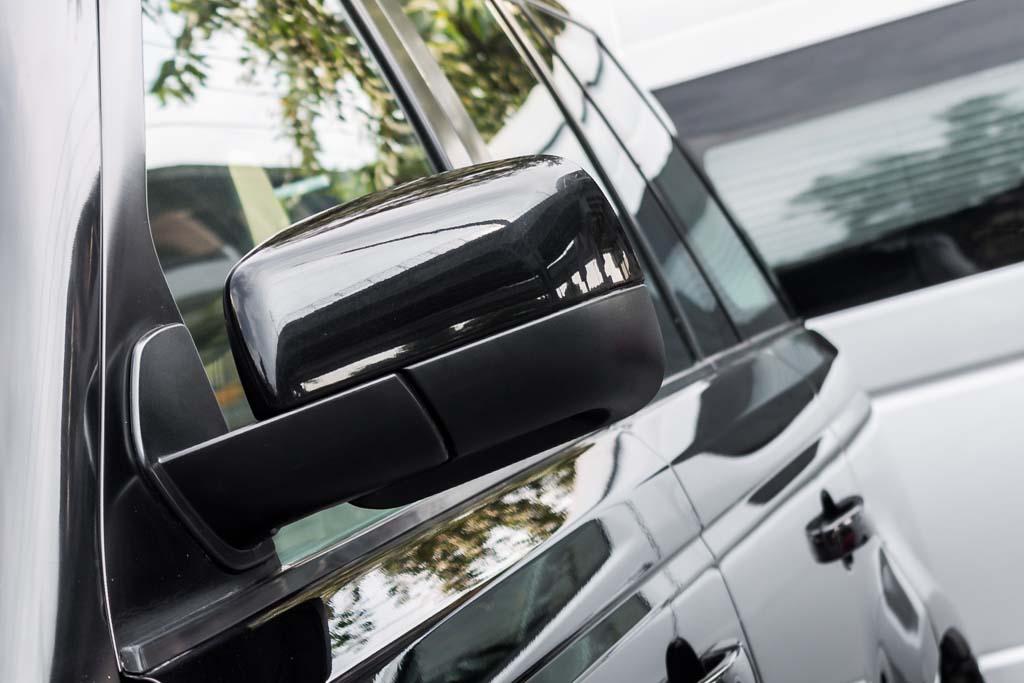 Range Rover Sport SE side mirror