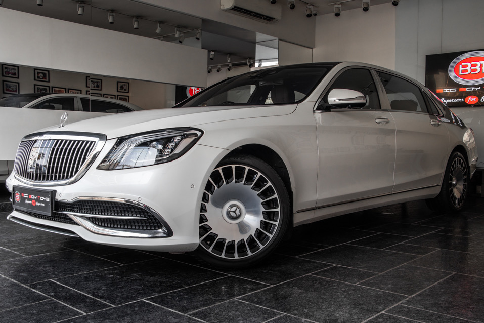 Mercedes Maybach S560